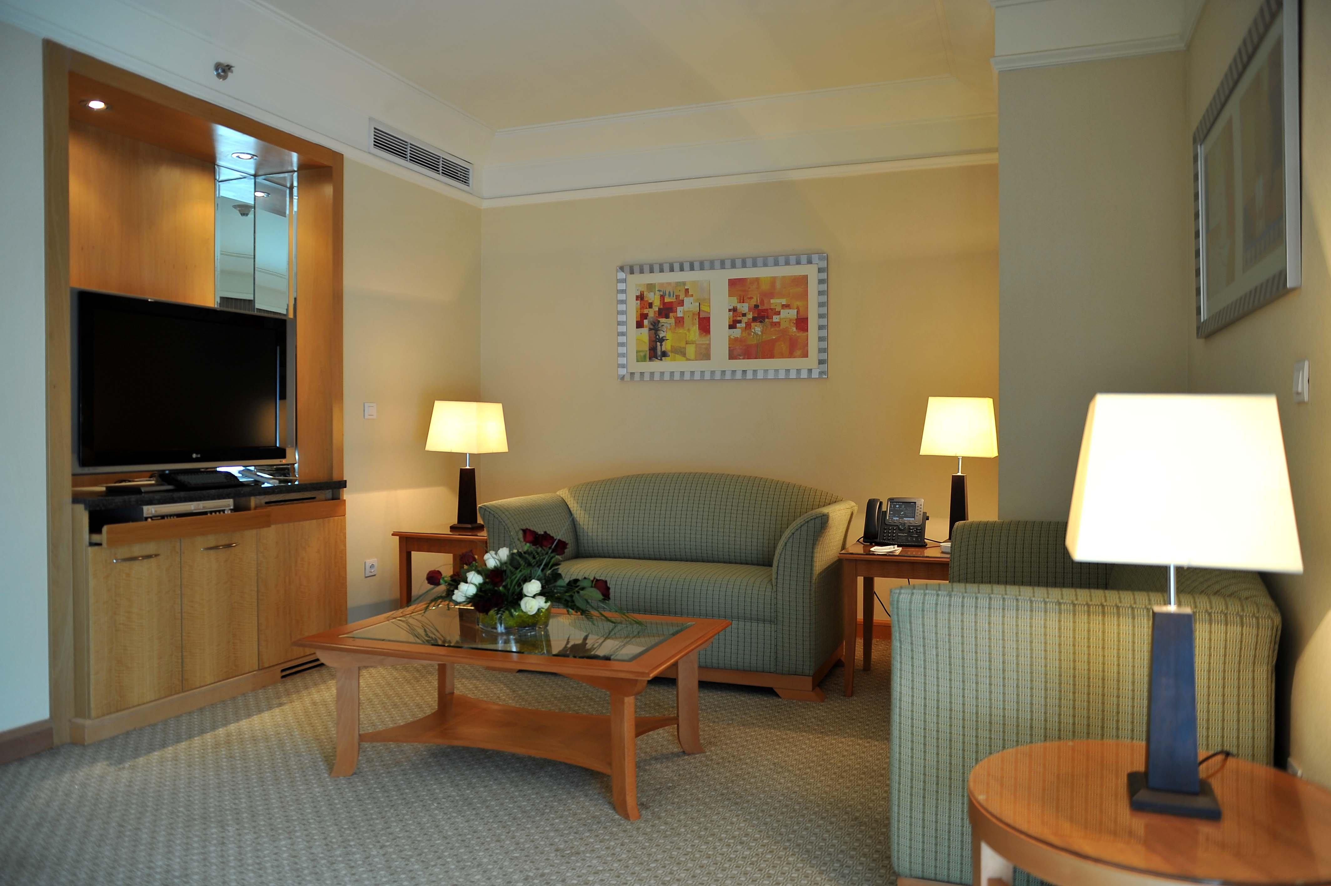Holiday Inn Citystars By Ihg Le Caire Extérieur photo A suite at the Grand Hyatt Hotel, Seoul, South Korea